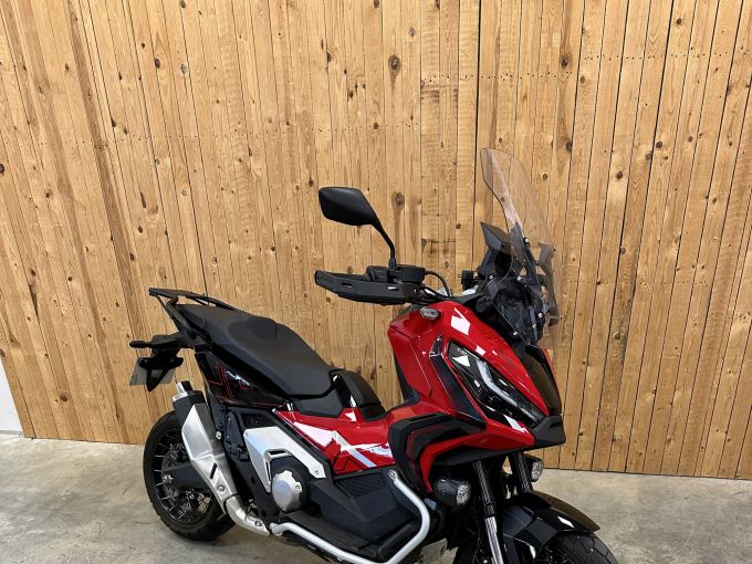 HONDA X-ADV 4