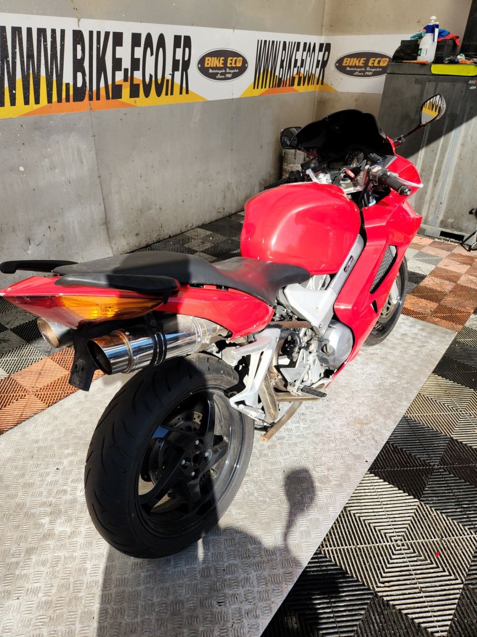 HONDA VFR 800 VTEC 4