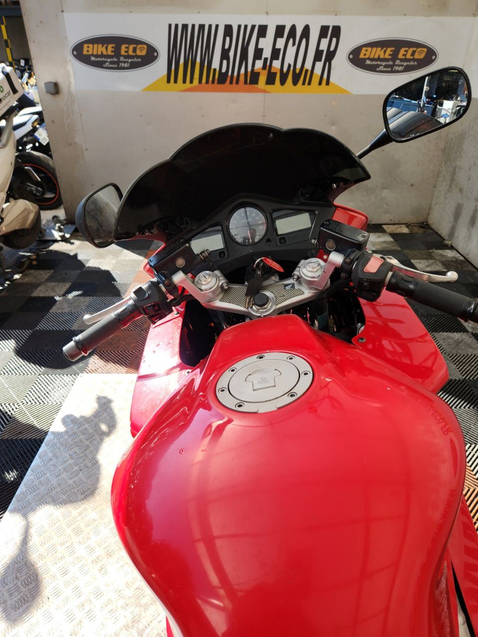 HONDA VFR 800 VTEC 4