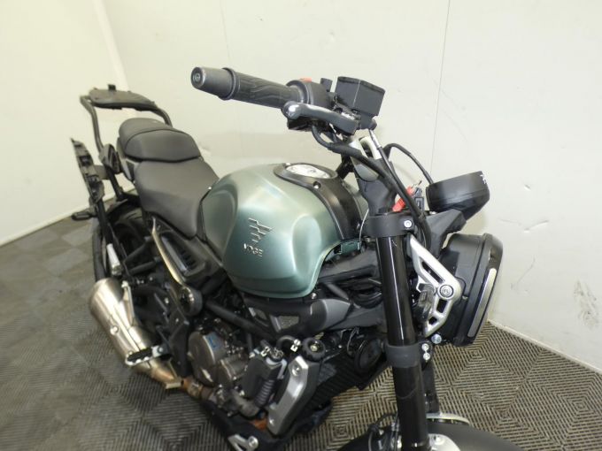 VOGE 300 4