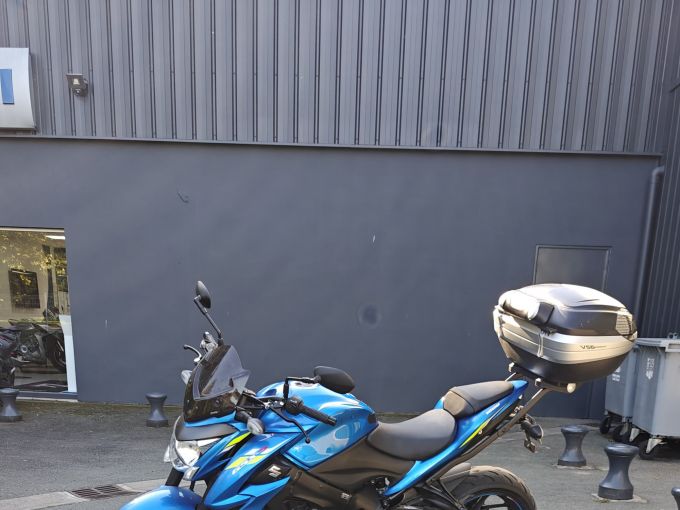SUZUKI GSX-S 1000 4