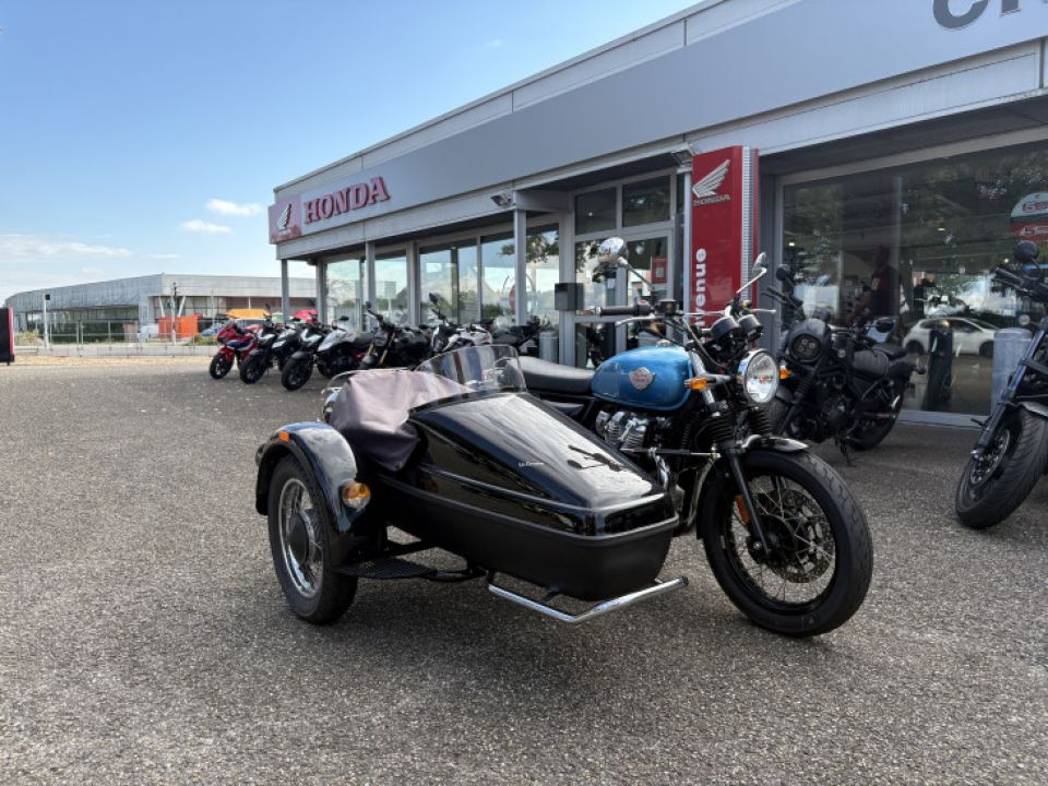 ROYAL ENFIELD TWIN INTERCEPTOR 650 4