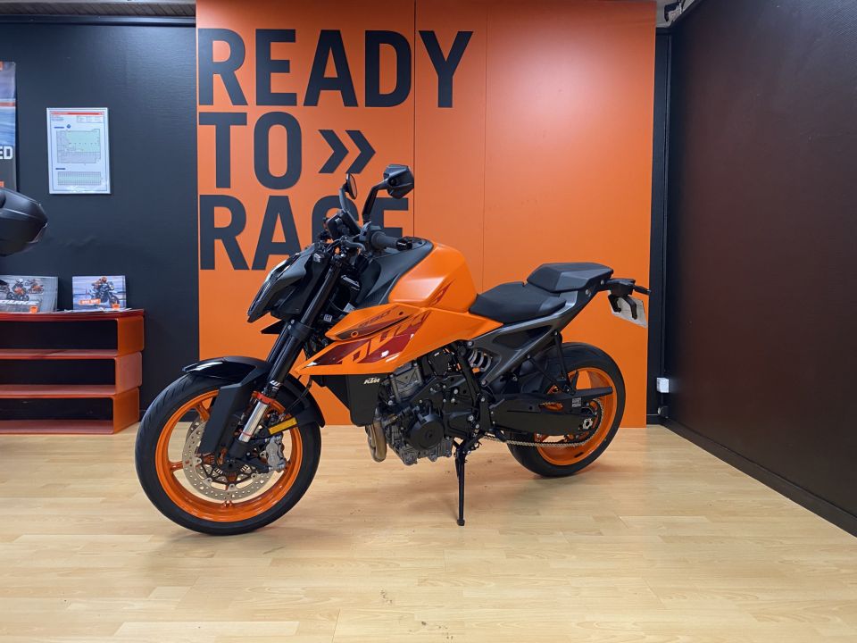 KTM 990 DUKE 4