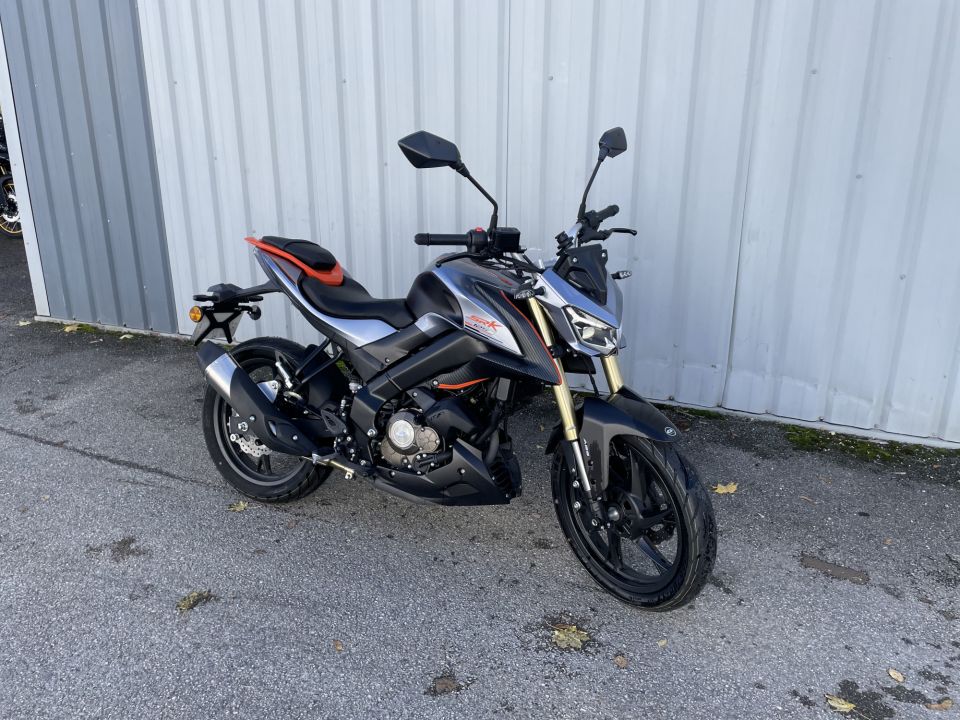 QJ MOTOR SRK 125 S 4