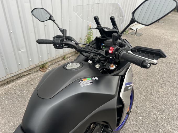 YAMAHA TRACER 7 4