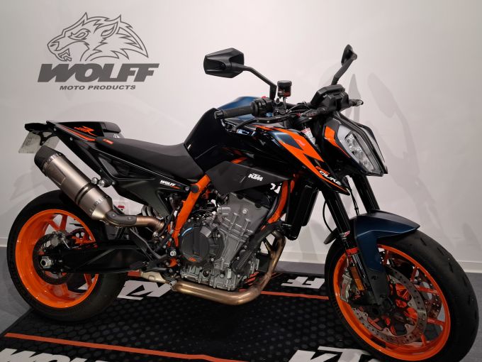 KTM 890 DUKE R 4