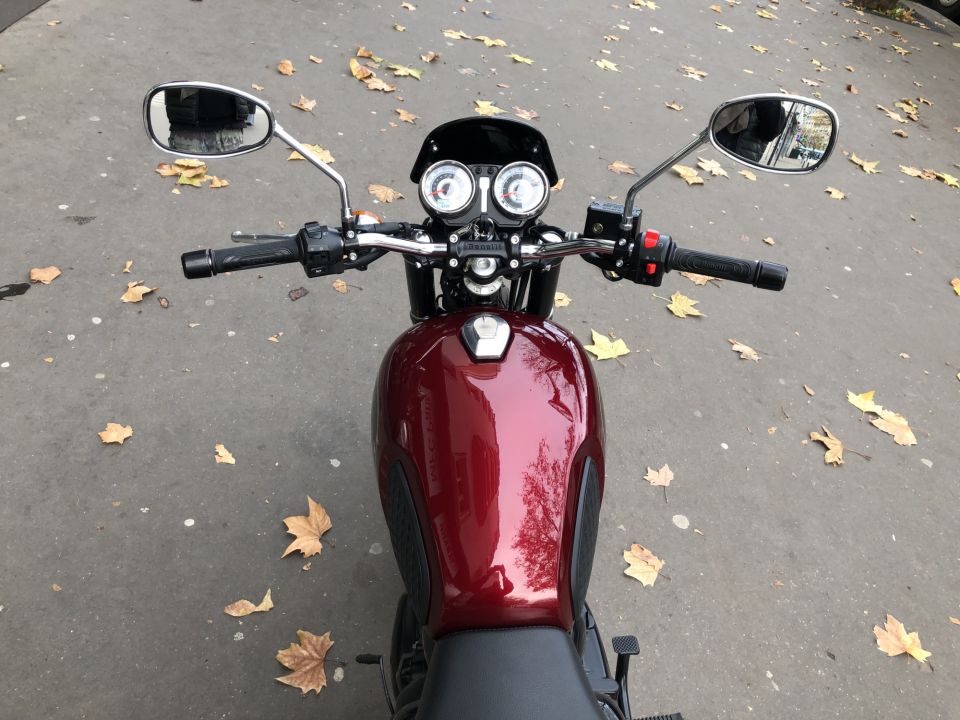 BENELLI IMPERIAL 400 4