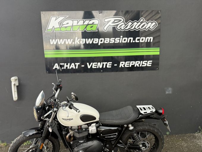 TRIUMPH STREET SCRAMBLER  900 4