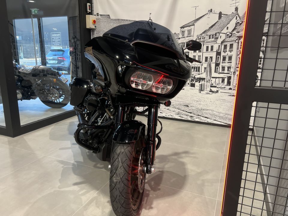 HARLEY-DAVIDSON TOURING ROAD GLIDE 1923 ST 4