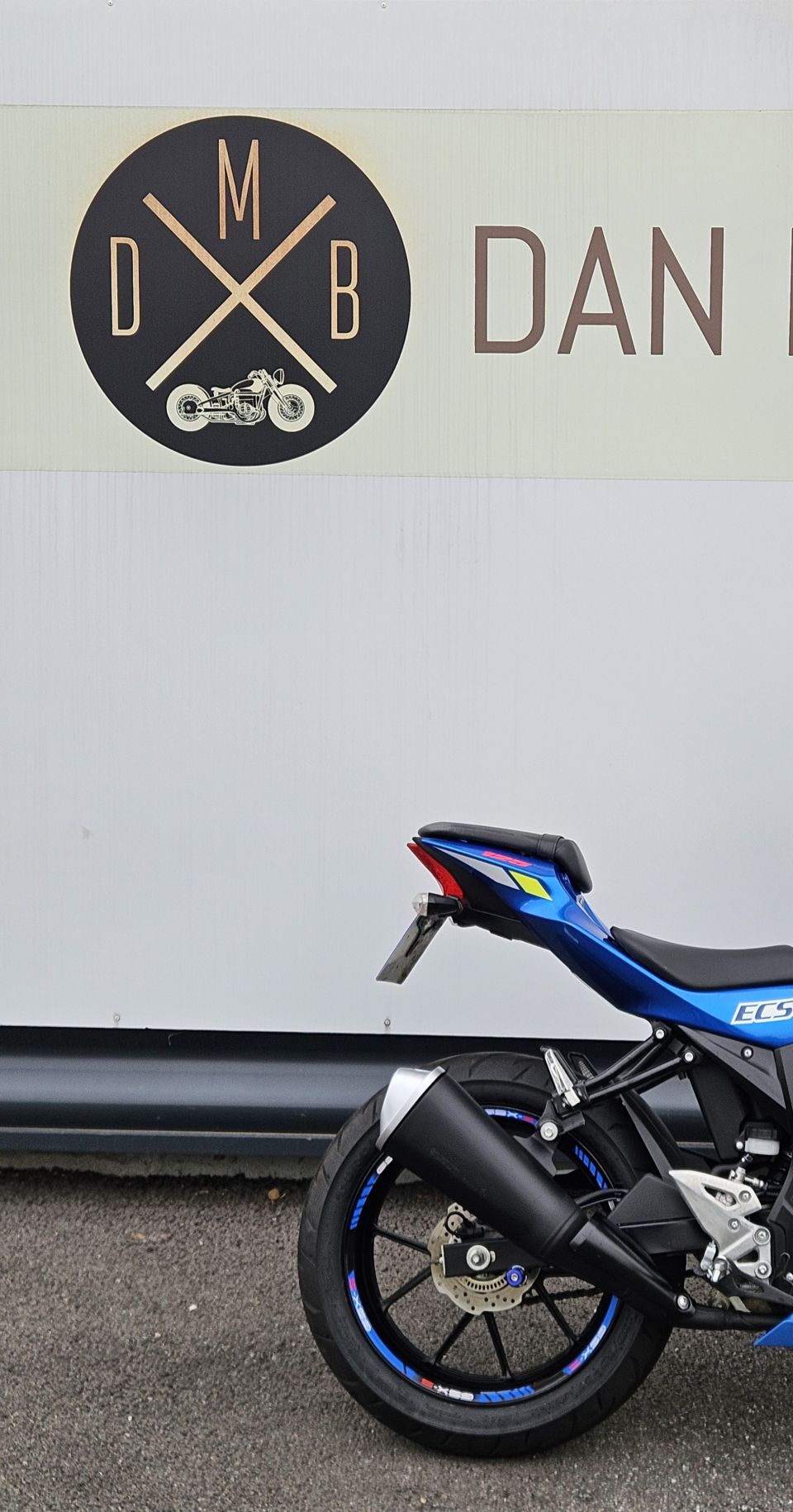 SUZUKI GSX-S 125 ABS 4