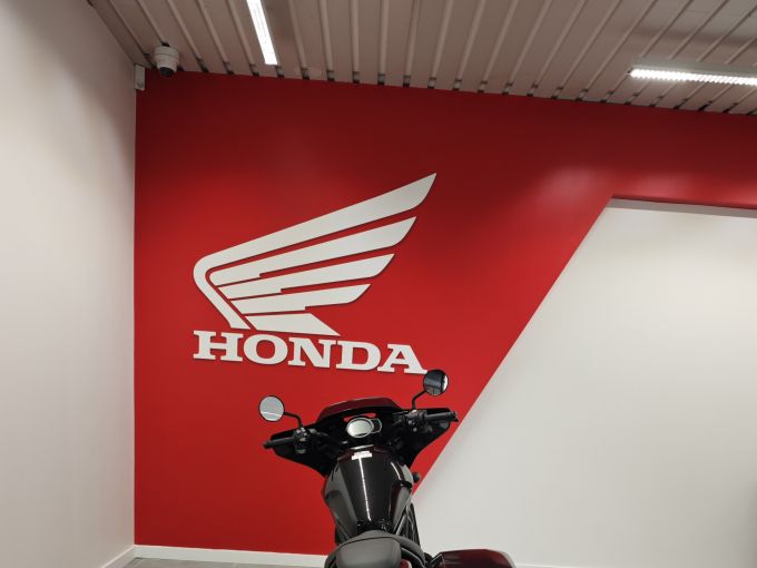 HONDA CMX 1100 REBEL 4