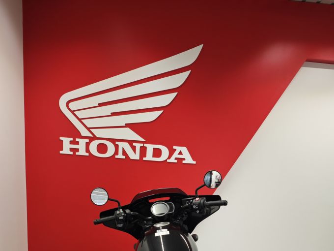 HONDA CMX 1100 REBEL 4