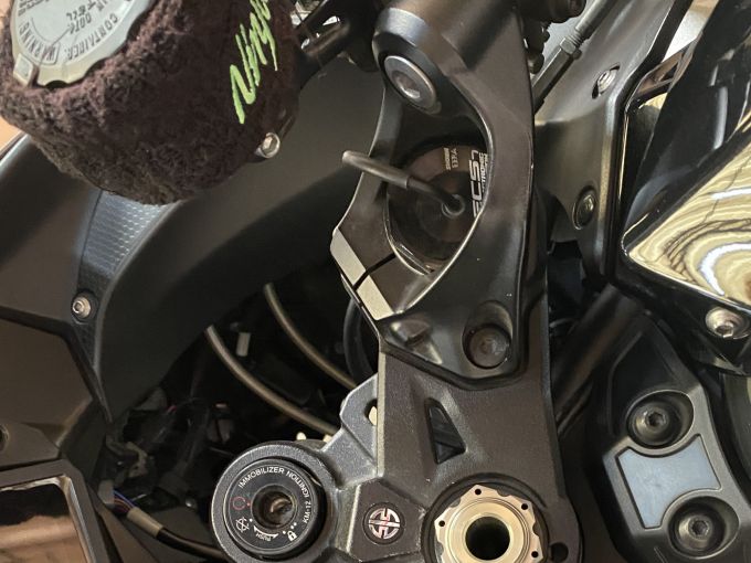 KAWASAKI Ninja H2 SX 4