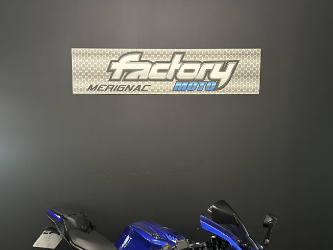 YAMAHA YZF 125 R ABS 4