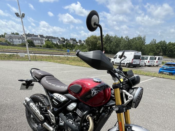 TRIUMPH Scrambler 400 X 4