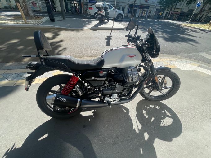 MOTO GUZZI V7 STONE TEN 4