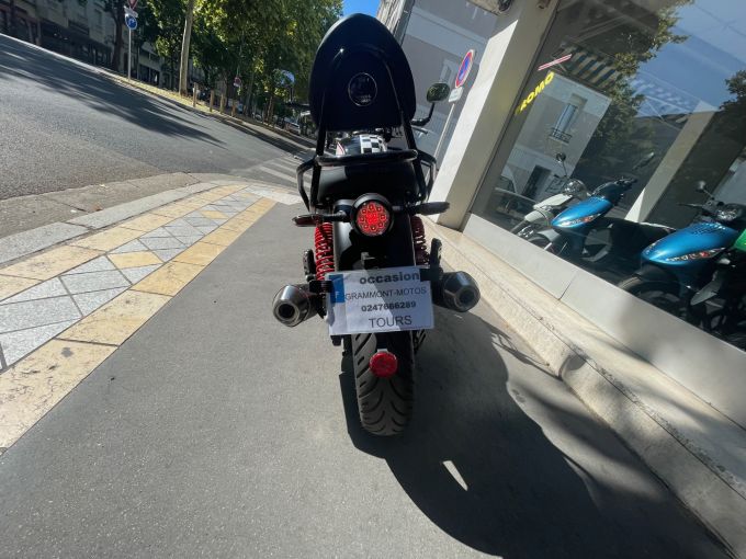 MOTO GUZZI V7 STONE TEN 4