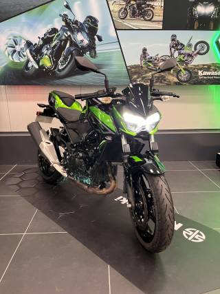 KAWASAKI Z400 - 2023