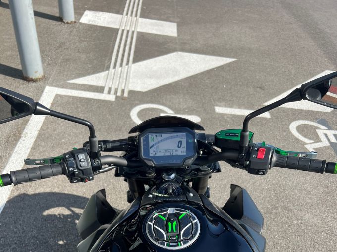 KAWASAKI Z 900 4