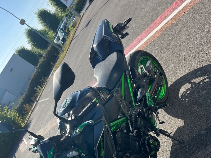 KAWASAKI Z 900 4