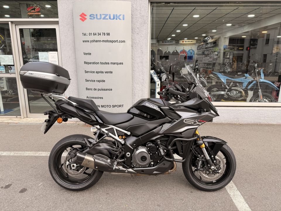 SUZUKI GSX-S 1000 GX 4
