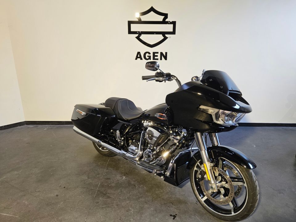 HARLEY-DAVIDSON TOURING ROAD GLIDE 1923 4