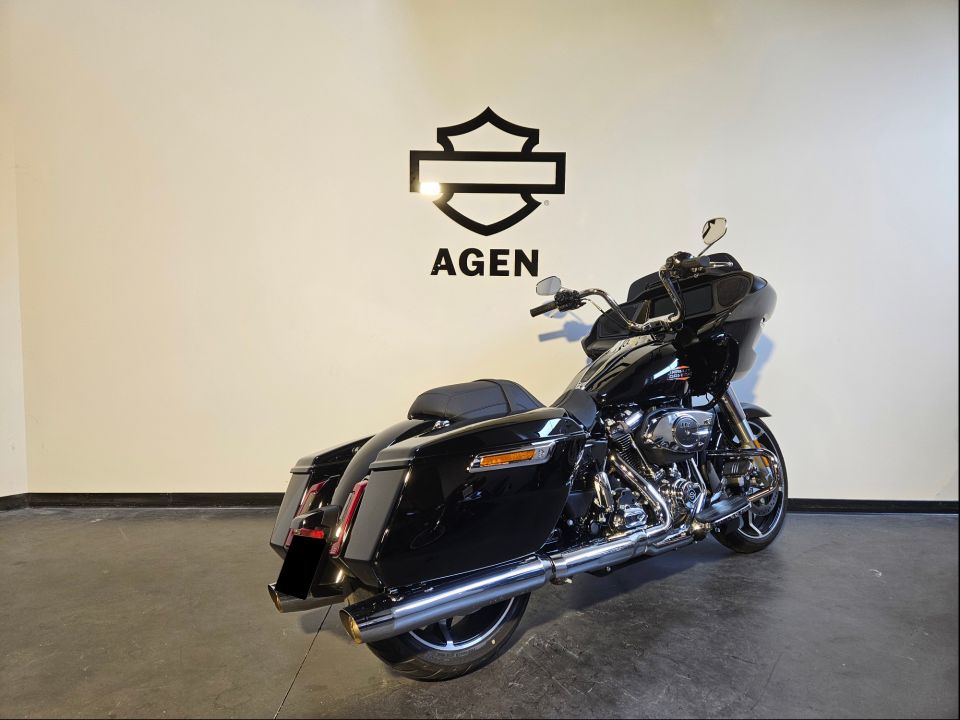 HARLEY-DAVIDSON TOURING ROAD GLIDE 1923 4