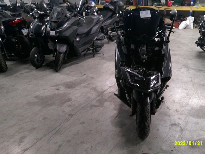 YAMAHA XP T-MAX 530 IRON MAX 4