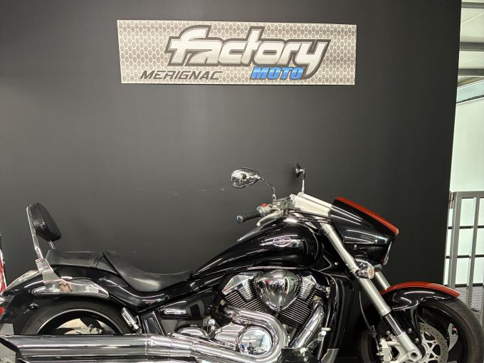 SUZUKI VZR 1800 INTRUDER 4