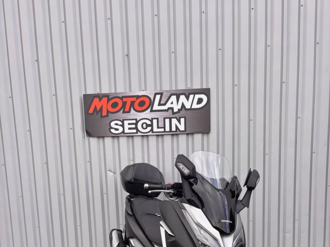 HONDA NSS FORZA 300 4