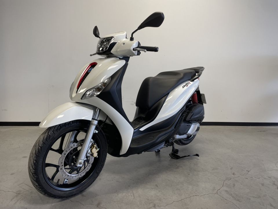 PIAGGIO MEDLEY 125 4