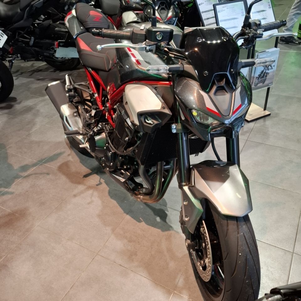 KAWASAKI Z 900 4