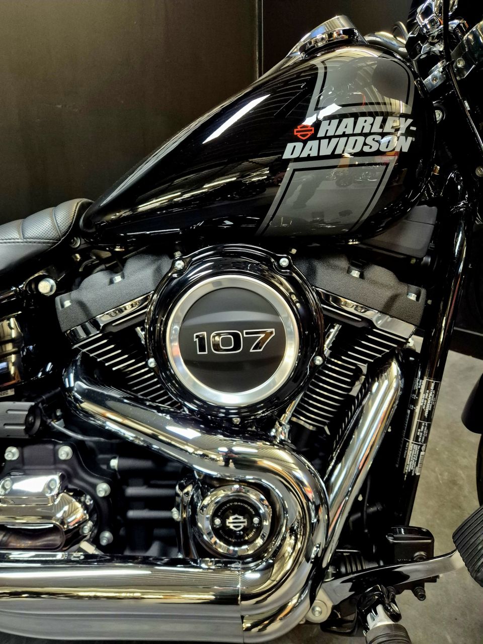 HARLEY-DAVIDSON SOFTAIL SPORT GLIDE 1745 4