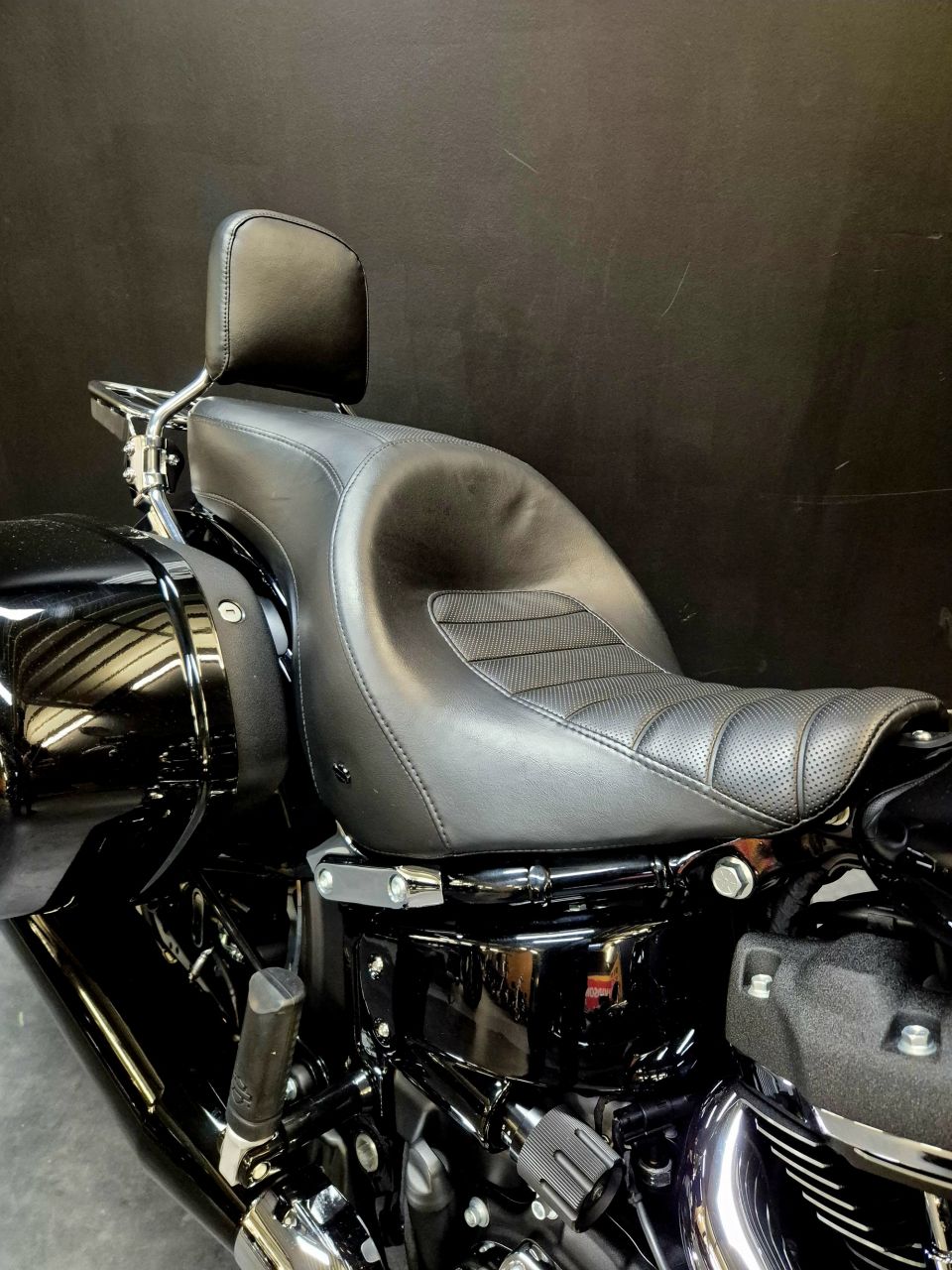 HARLEY-DAVIDSON SOFTAIL SPORT GLIDE 1745 4