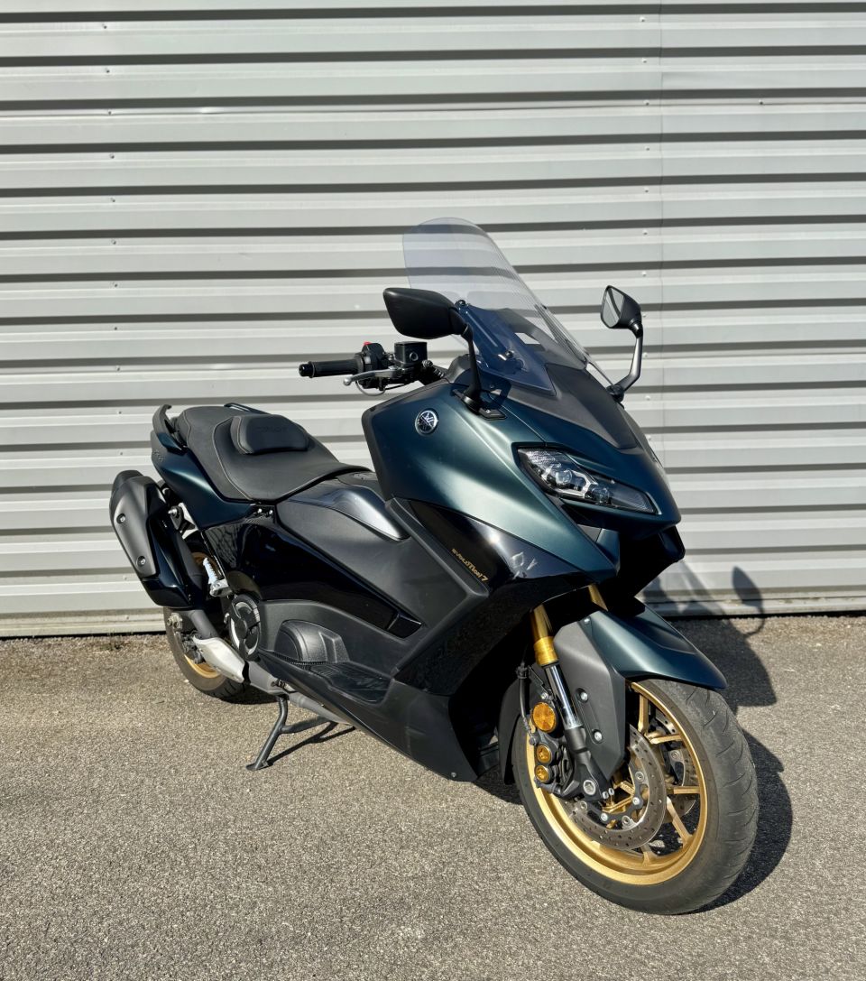 YAMAHA XP T-MAX 560 TECH MAX 4