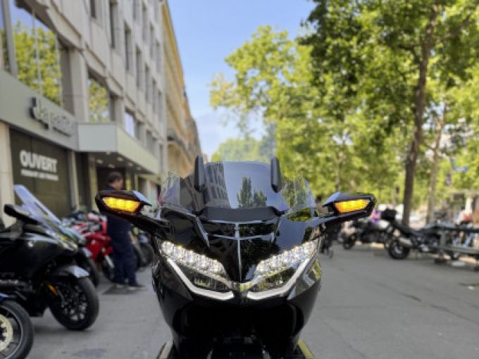 HONDA GL1800 GOLDWING 4