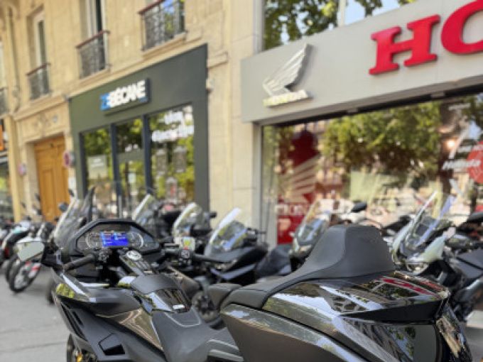 HONDA GL1800 GOLDWING 4