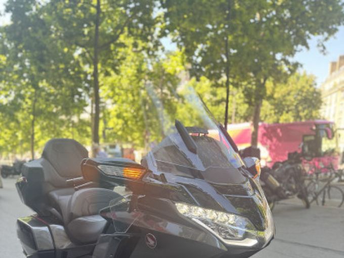HONDA GL1800 GOLDWING 4