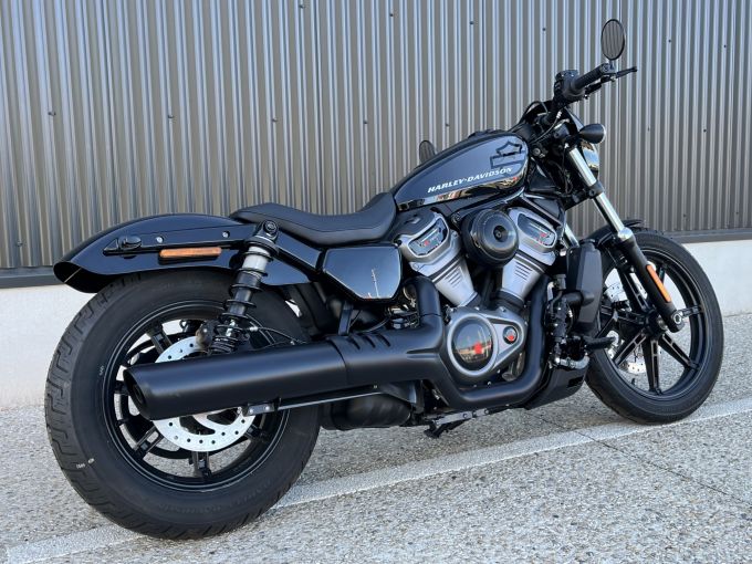 HARLEY-DAVIDSON SPORTSTER Nightster 975 RH 4
