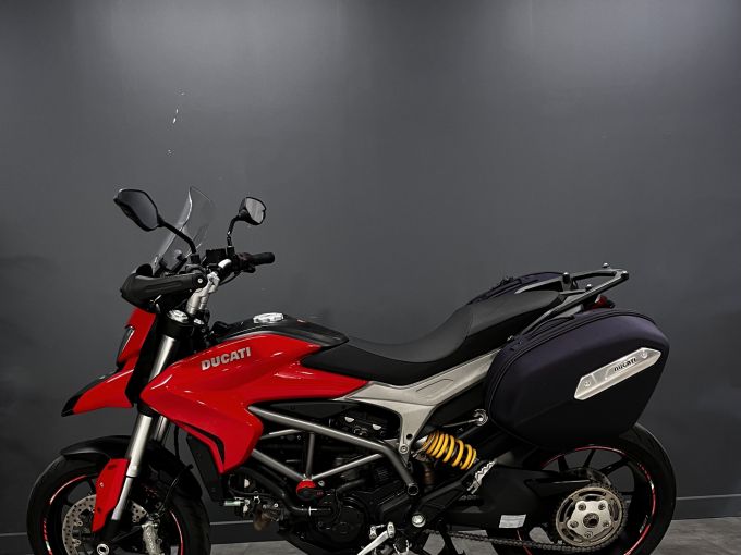 DUCATI HYPERSTRADA 4