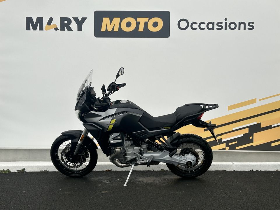 MOTO GUZZI STELVIO 4