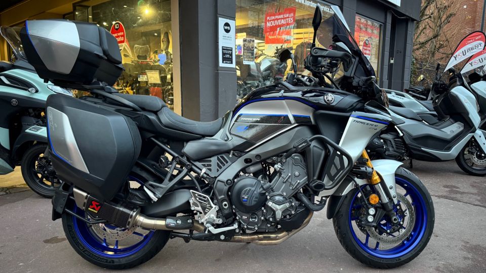 YAMAHA TRACER 9 GT+ 4