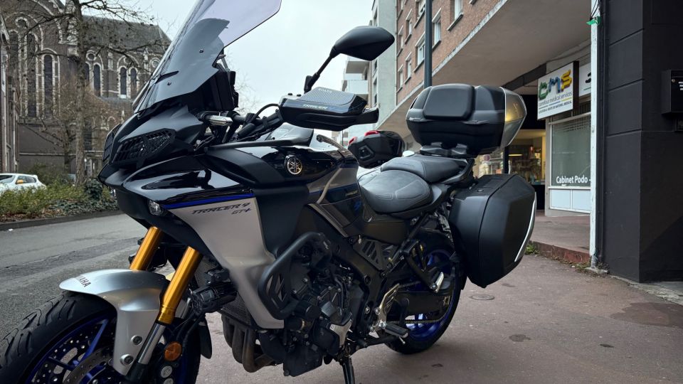 YAMAHA TRACER 9 GT+ 4