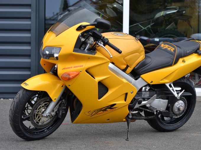 HONDA VFR 800 F 4