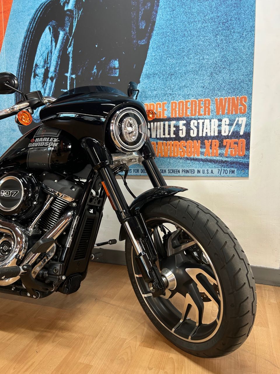 HARLEY-DAVIDSON SOFTAIL SPORT GLIDE 1745 4