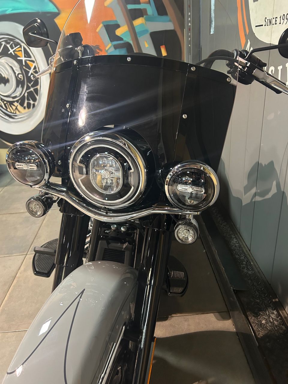 HARLEY-DAVIDSON SOFTAIL HERITAGE 1923 CLASSIC 4