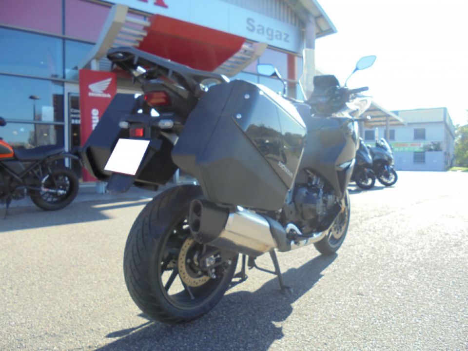 HONDA NT 1100 DCT 4