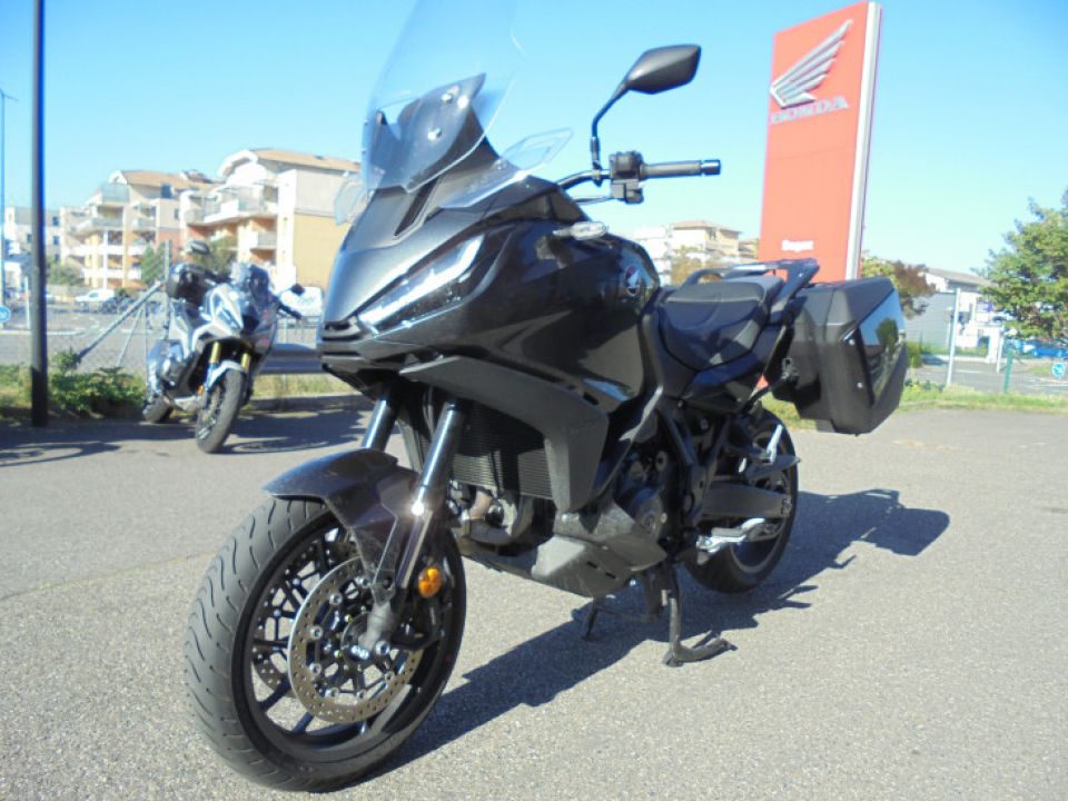 HONDA NT 1100 DCT 4