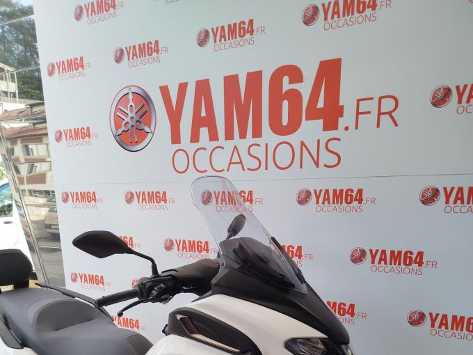YAMAHA TRICITY 300 4