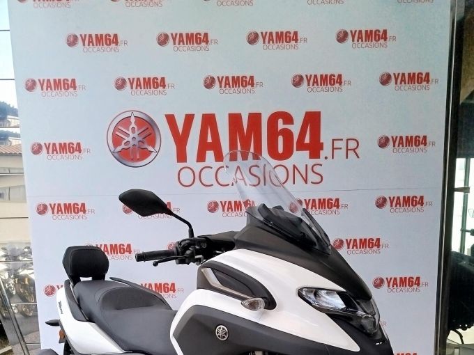 YAMAHA TRICITY 300 4